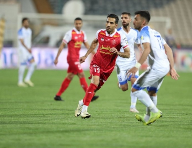 نقش جدید وحید امیری در پرسپولیس ؛ مهاجم نوک!