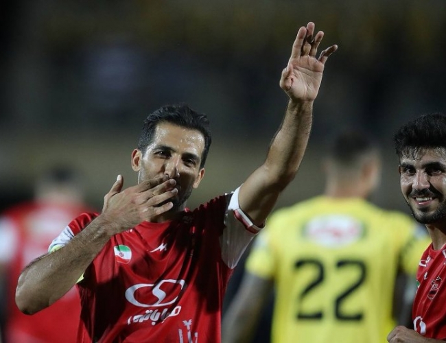 گل بیست و چهارم وحید امیری برای پرسپولیس