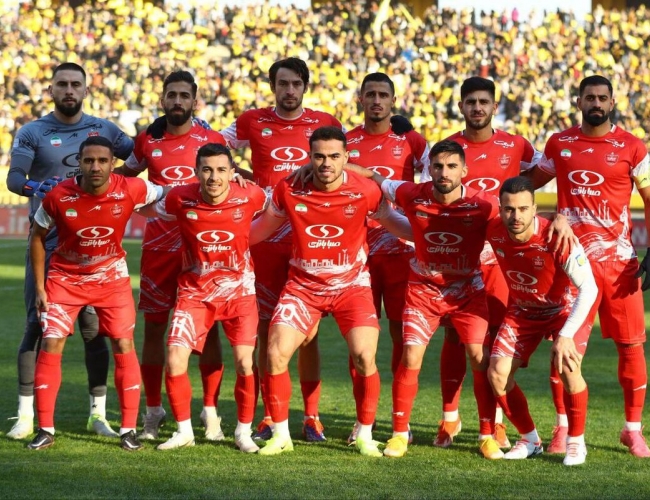 پوستر بازی پرسپولیس مقابل مس رفسنجان با تصویری از صدف خالقی