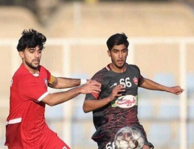 محرومیت ۲۲ بازیکن پرسپولیس و کیا