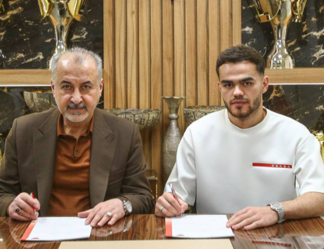 قرارداد اوستون اورونوف با پرسپولیس تمدید شد