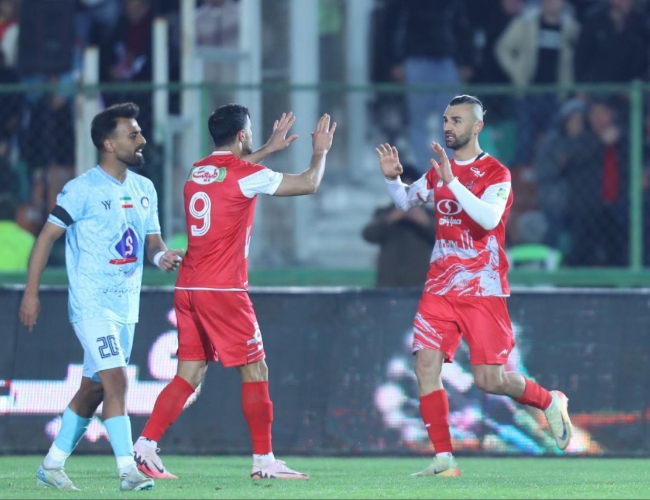 سردار دورسون ؛ امید اول گلزنی پرسپولیس در تقابل با سپاهان