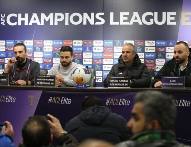 پرسپولیس با دو مترجم ادامه می دهد