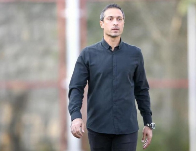 فرزاد آشوبی : پرسپولیس و تراکتور شانس‌های اصلی قهرمانی هستند