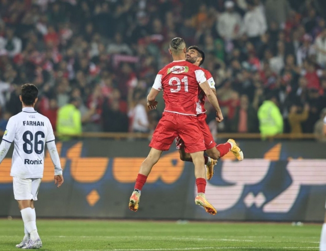 دلبری سردار دورسون از هواداران پرسپولیس 