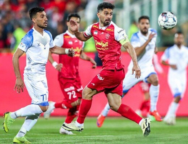 جراحی موفقیت‌آمیز زانوی امید عالیشاه / بازگشت کاپیتان پرسپولیس تا شروع پیش‌فصل