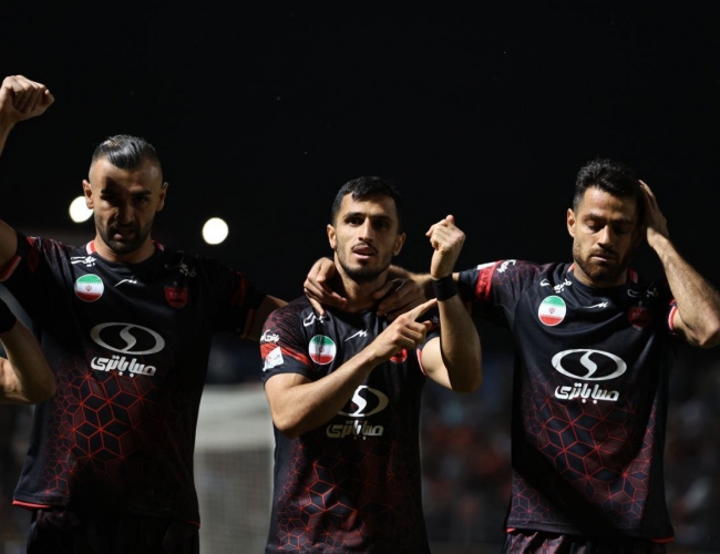 مس رفسنجان 0 - پرسپولیس 3 / شاگردان کارتال در انتظار فرصت‌سوزی سپاهان