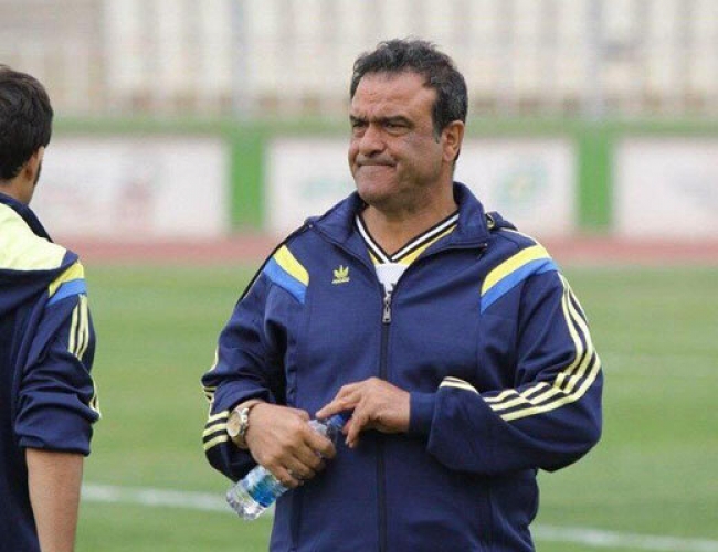 مرتضی کرمانی‌ مقدم : پرسپولیس باید روی بازی‌های خودش تمرکز کند نه سپاهان