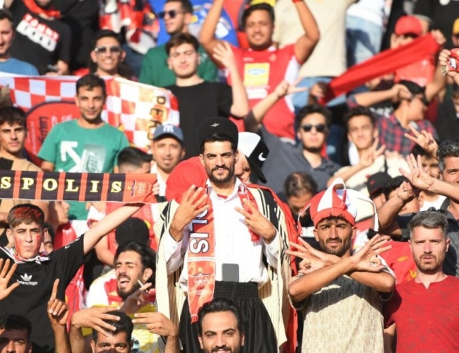 هشتگ آزمون شرافت/ پرسپولیسی ها دست از سر استقلال برنمی دارند
