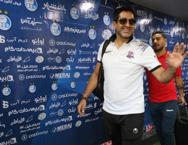 محمدرضا مهدوی : گروهی در حال ضربه زدن به پرسپولیس هستند