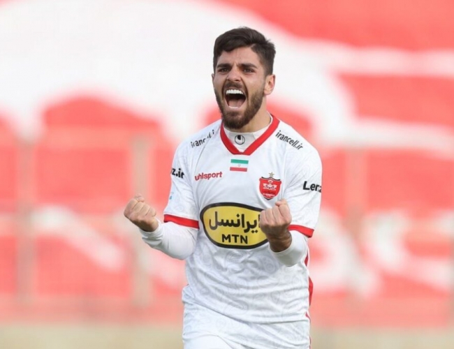 محمد عمری : می‌خواهم از پرسپولیس به دورتموند برسم/ با افتخار دوباره برای پرسپولیس بازی می‌کنم