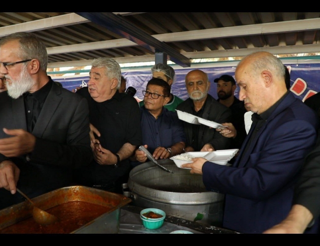 گزارش تصویری مراسم سیزدهم محرم به همت شرکت پیشکسوتان کهن با همکاری فدراسیون فوتبال و ستاد نذرواره 