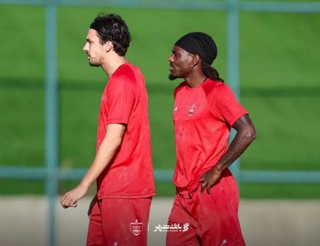  مارکو باکیچ و تیوی بیفوما ؛ هم‌تیمی‌های سابق، در پرسپولیس