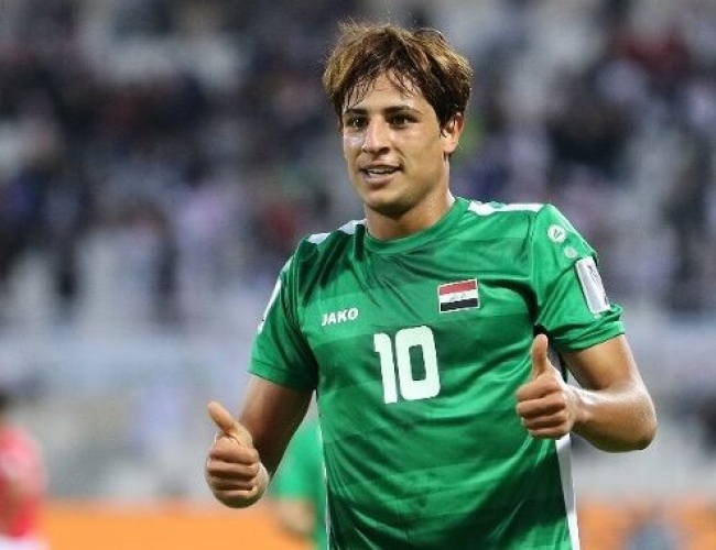 باشگاه پرسپولیس خبر مذاکره با مهند علی را تکذیب کرد