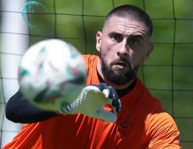 آلکسی گندوز پس از پیوستن به مولودیه الجزایر: برای قهرمانی و حضور در جام ملت‌های آفریقا می‌جنگم