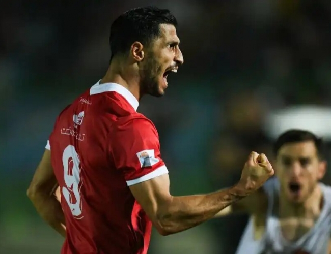 تماس باشگاه پرسپولیس با علی علیپور