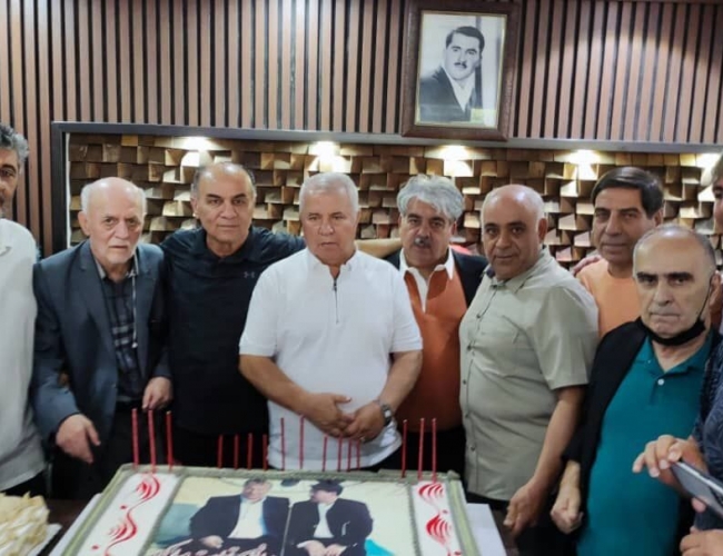 جشن تولد زودهنگام علی پروین با حضور شاگردان و پیشکسوتان پرسپولیس