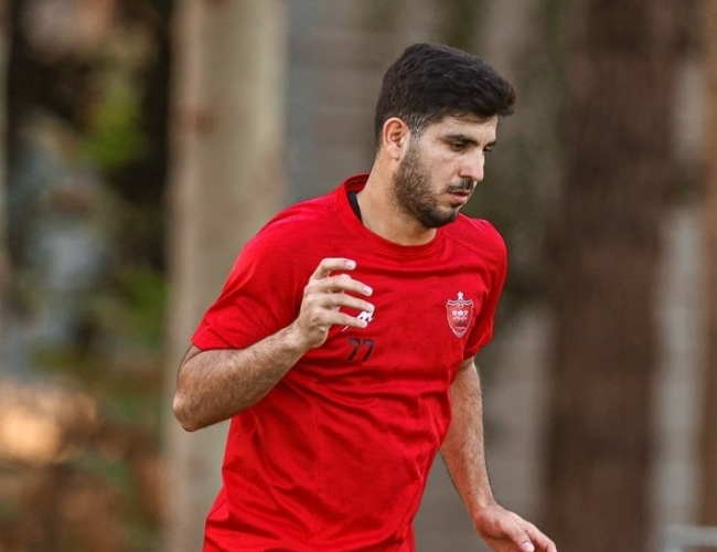 بازگشت احتمالی محمد خدابنده‌ لو به ترکیب اصلی پرسپولیس ؛ انتخاب تازه هاشمیان برای جدال با ملوان