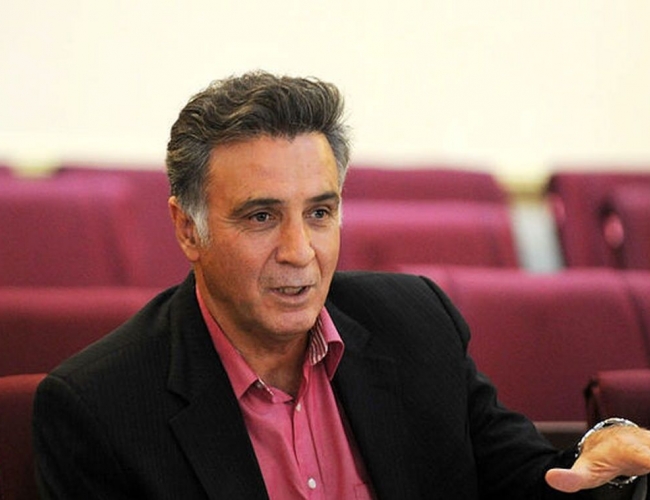 محمدرضا زادمهر : پرسپولیس با اتحاد می‌تواند موفق شود