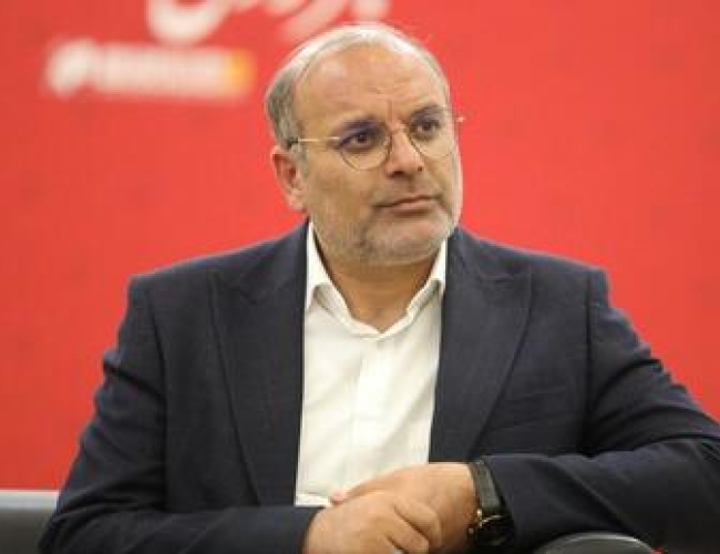 انتقاد فراکسیون ورزش از شفاف نبودن قراردادها در پرسپولیس؛ توضیحات مدیران قانع‌کننده نبود