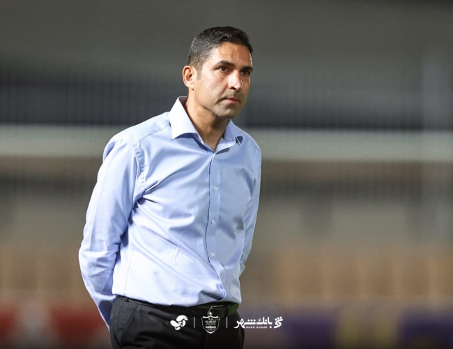 باشگاه پرسپولیس : همکاری با وحید هاشمیان ادامه دارد/ از هواداران صبر و حمایت می‌خواهیم