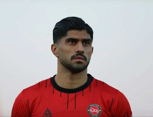 دانیال اسماعیلی‌ فر : شایعات قرارداد ۴۵ میلیاردی دروغ است/ در تراکتور همه چیز بر پایه احترام و حرفه‌ای‌گری است