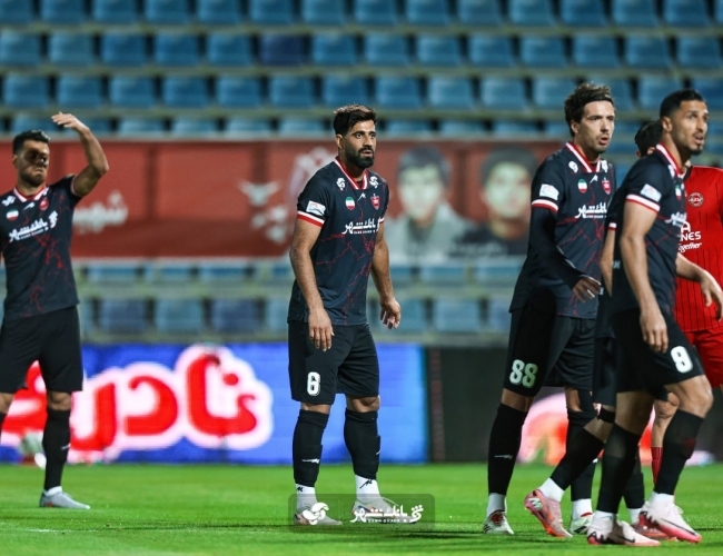 رکورد ۲ هزار روزه پرسپولیس مقابل تراکتور دست نخورده باقی ماند