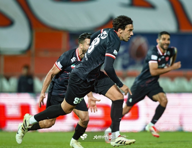 تراکتور 1 - پرسپولیس 1/ سوپرگل باکیچ برای فرار از شکست در تبریز