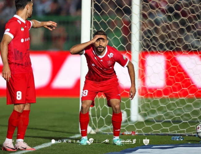 طلسم‌شکنی محمدامین کاظمیان با پیراهن پرسپولیس مقابل استقلال خوزستان