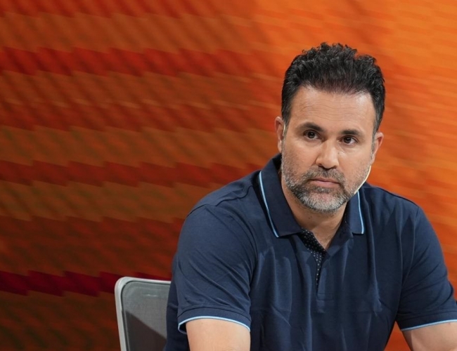 محمد نصرتی : پرسپولیس با اوسمار جان گرفته/ اورونوف ۵۰ درصد قهرمانی را ساخت