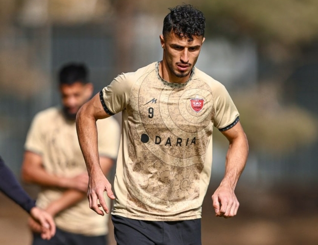 علی علیپور و جست و جوی ششمین گل در قزوین