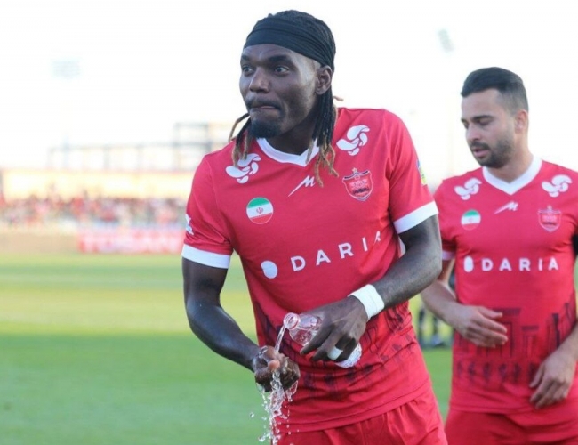 خبر خوب برای اوسمار؛ بیفوما در آستانه حضور در اولین دربی خود با پیراهن پرسپولیس