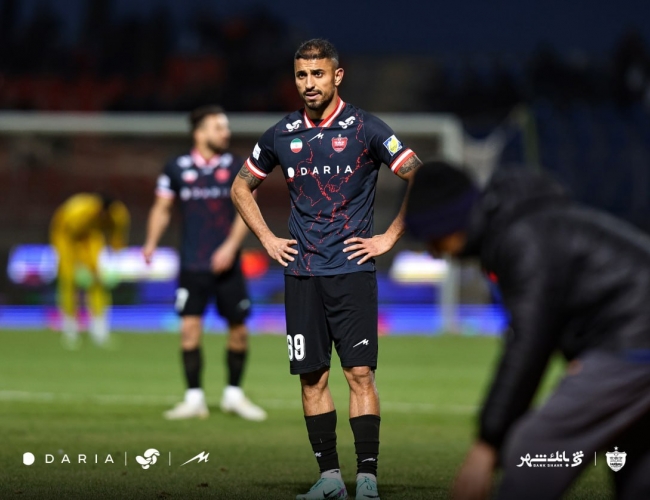 صحبت‌های صریح امین کاظمیان پس از برد پرسپولیس ؛ از شادی گل تا انتقاد از وضعیت مس رفسنجان