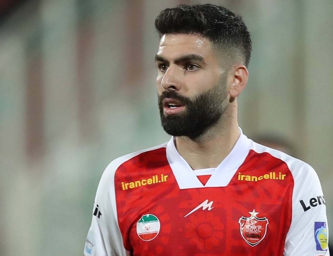 دو راهی یاسین سلمانی ؛ تصمیم اوسمار برای آینده هافبک جوان پرسپولیس