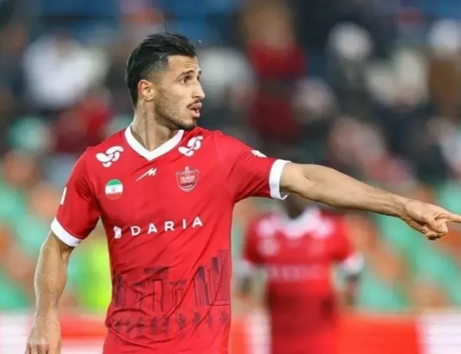 علی علیپور مأمور عبور پرسپولیس از فولاد