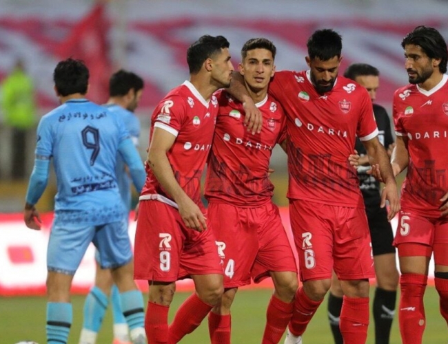 پرسپولیس 1 - چادرملو 0 / برد با گل 3 امتیازی محمودی