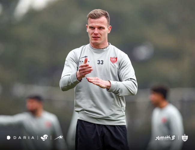 دنیل گرا : آمدن به پرسپولیس یک ریسک شیرین بود/ سرنوشت را با سکه تعیین می‌کنم!