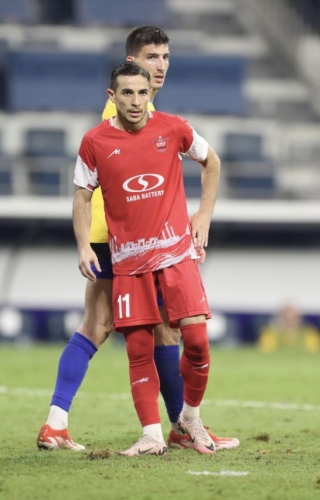 اسماعیل حلالی : اشتباهات بچه‌گانه پرسپولیس را از برد مقابل الغرافه محروم کرد