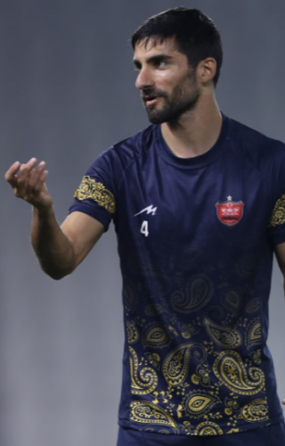 غایب غیرمنتظره پرسپولیس مقابل نساجی : میلاد محمدی !