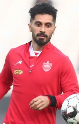 امید عالیشاه در سوگ از دست دادن پدربزرگ خود