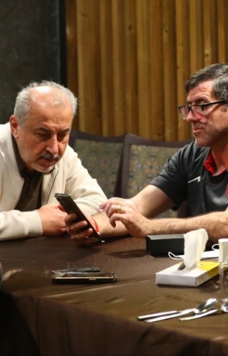 جلسه شبانه درویش با کریم باقری