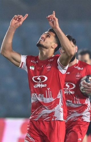 علی علیپور : هواداران پرسپولیس بازیچه جریان‌ها نشوند