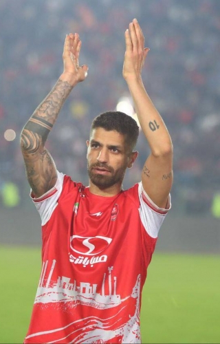 صدمین بازی لیگ برتری میلاد سرلک با پیراهن پرسپولیس - 8 دی 1403