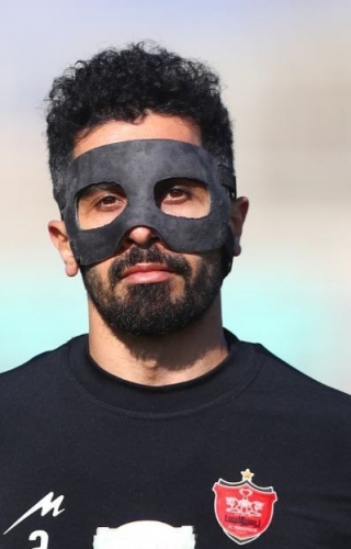 بازگشت امید عالیشاه به تمرینات گروهی پرسپولیس با گارد مخصوص