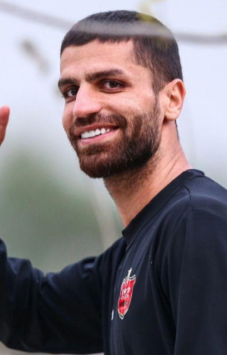 پرسپولیس بدون میلاد سرلک و محمد خدابنده‌ لو به مصاف فولاد خوزستان می‌رود