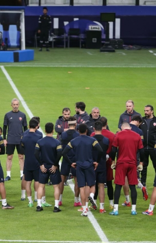 غایبین پرسپولیس در دیدار مقابل گل گهر سیرجان ؛ خدابنده‌لو، سرلک، ارونوف و امیری