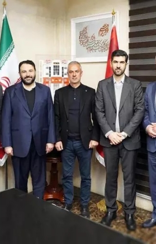 جلسه مهم درویش و کادر پرسپولیس؛ بررسی برنامه‌های فصل جاری و آینده