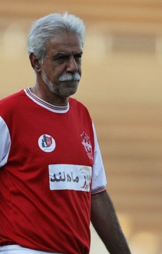 مرتضی فنونی‌ زاده : پرسپولیس به صدر که برسد، پایین نمی‌آید/ چادرملو آزمونی سخت برای تیم کارتال