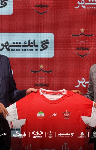 مجتبی فخریان : آرزویم بود در پرسپولیس بازی کنم/ دوست دارم در دربی گل بزنم