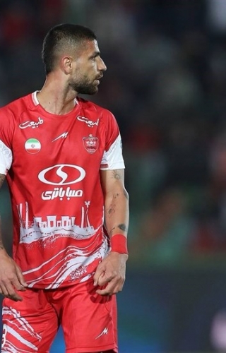 میلاد سرلک در آستانه تمدید قرارداد با پرسپولیس ؛ توافق مالی حاصل شد